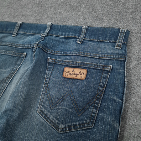 Spodnie jeansowe Wrangler