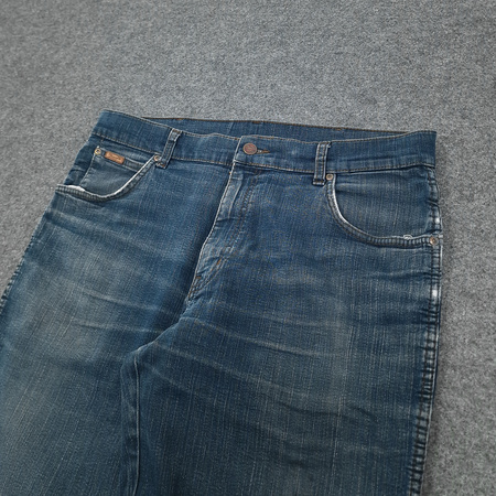 Spodnie jeansowe Wrangler