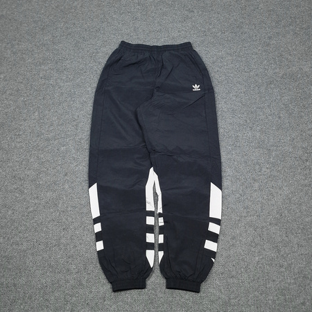 Spodnie dresowe Adidas