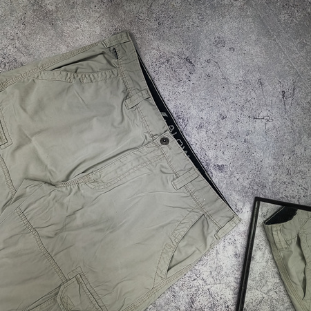 Spodenki cargo 