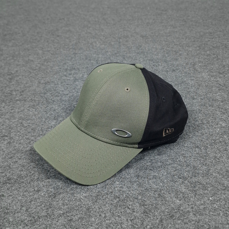 Czapka z daszkiem Oakley x New Era