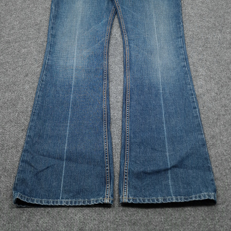 Spodnie jeansowe Diesel drzwony