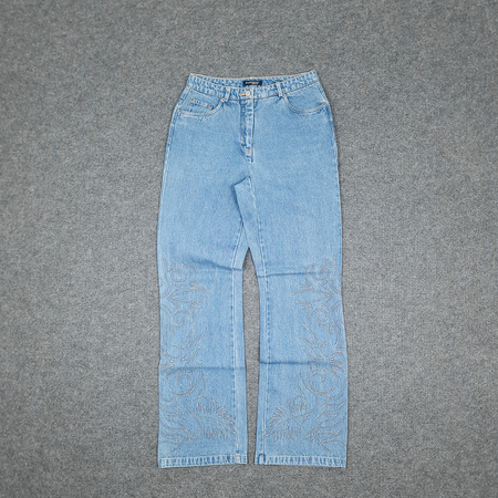 Spodnie jeansowe z Tribalami