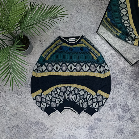 Sweter a'la Carlo Colluci