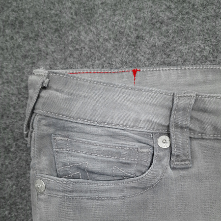 Spodnie jeansowe True Religion Jennie Curvy