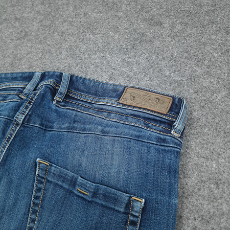 Spodnie jeansowe Diesel Belther