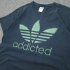 Koszulka z nadrukiem Addicted