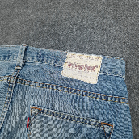 Spodnie jeansowe Levis 504
