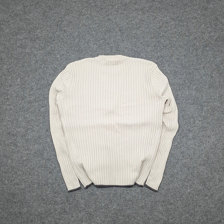 Sweter Basic