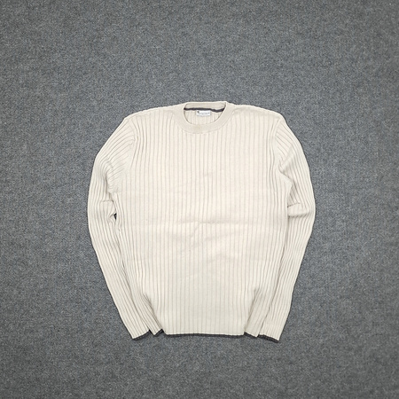 Sweter Basic