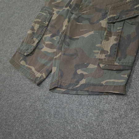 Spodenki cargo camo