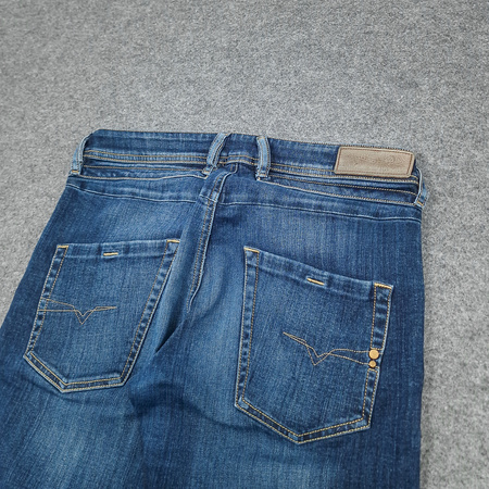 Spodnie jeansowe Diesel Belther